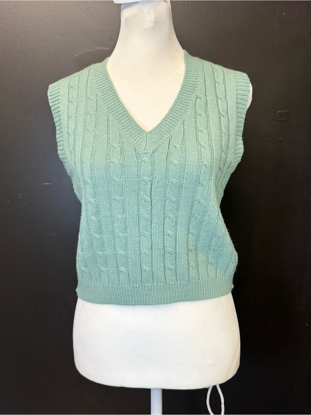 Vintage Cable Knit Sweater Vest Sage Green V-Neck Preppy Y2K